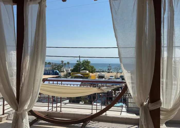 公寓 Seaviewloft Ofrínion